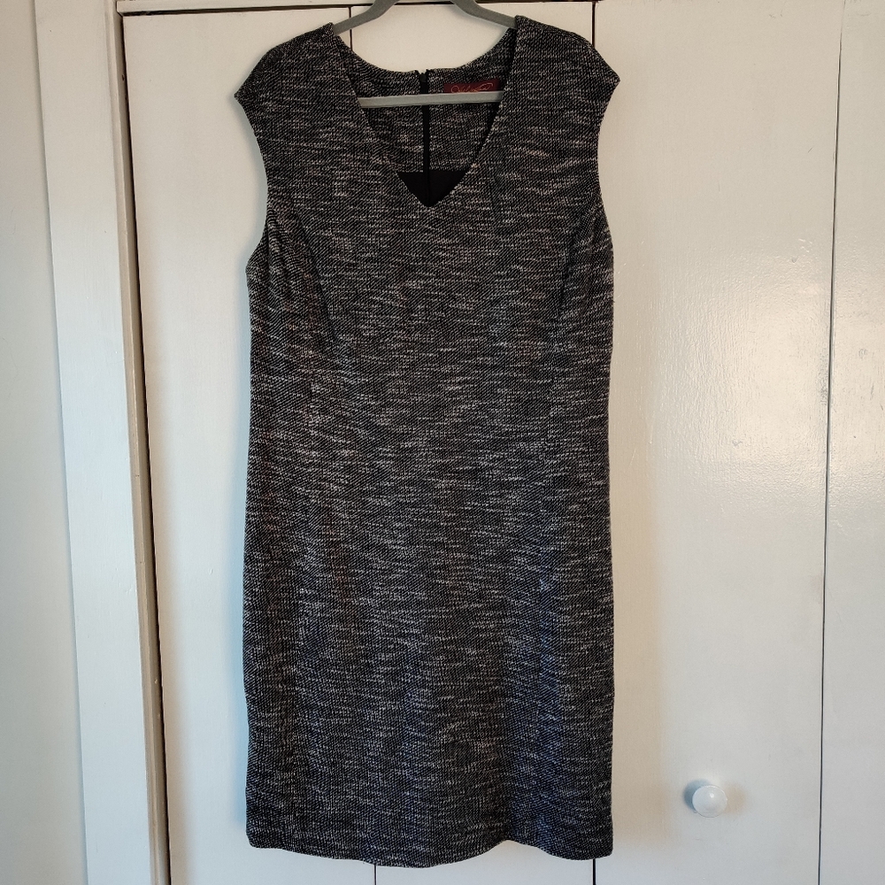 Hal Rubenstein gray sleeveless dress, size 1X